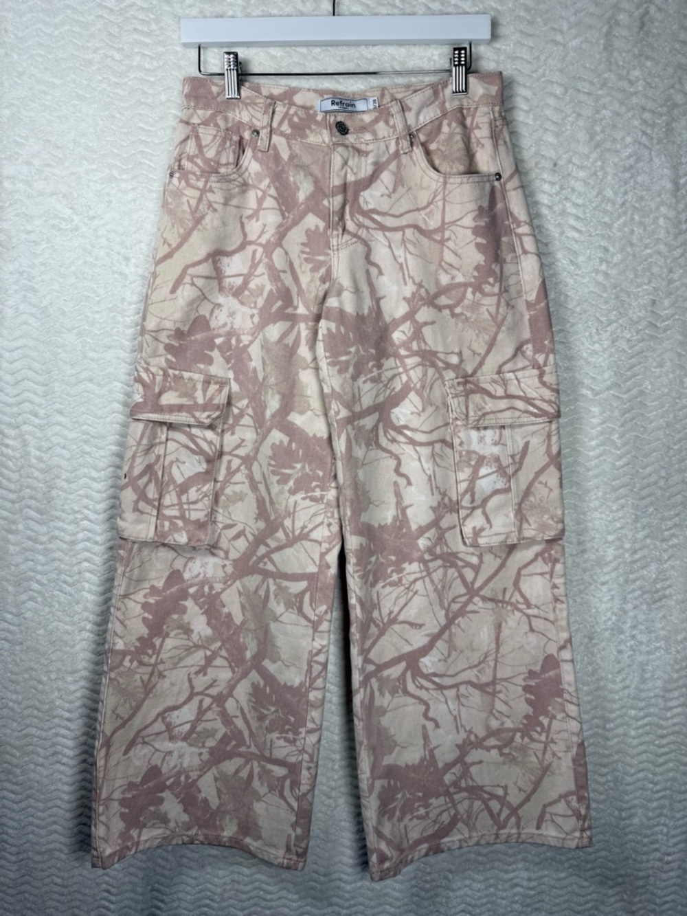 Refrain Camo Flat Pinkish  Wide Leg Cargo Jeans